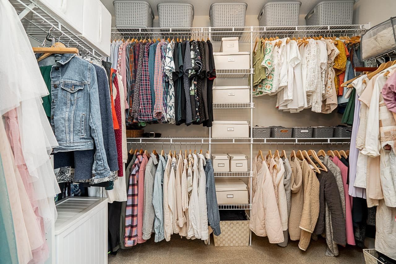 Surrey — Surrey - Main photo