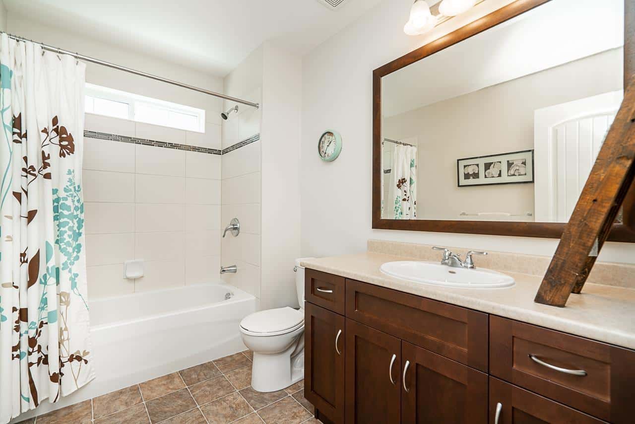 Surrey — Surrey - Photo 2 of 40