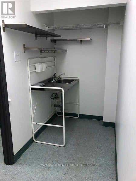 22 - 8611 WESTON ROAD — Vaughan (East Woodbridge) - Photo 3 of 11