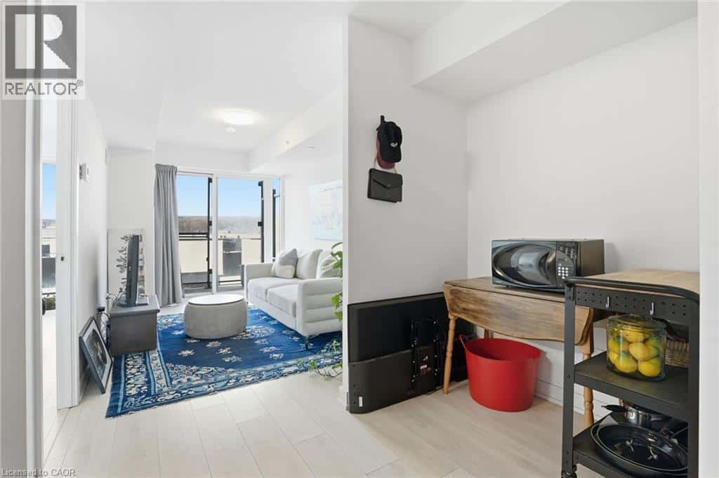 Burlington — Burlington - Photo 4 of 18