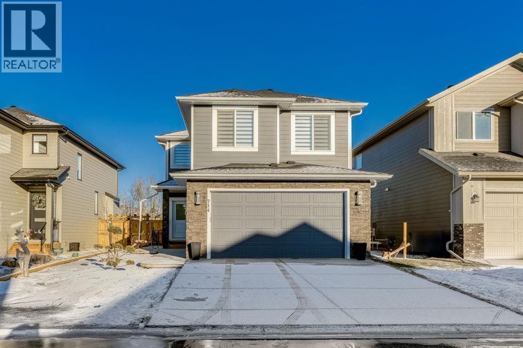 714 Mandalay Link — Carstairs, Alberta - Main photo