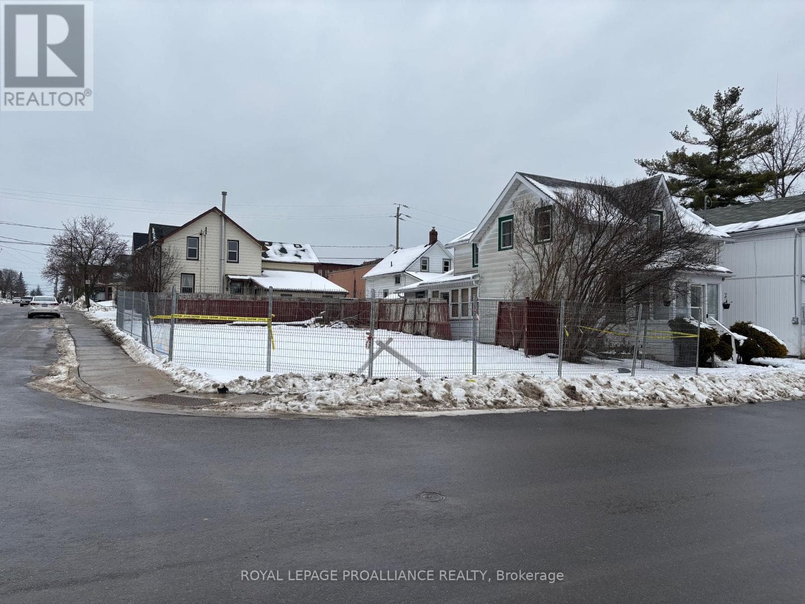 27 WATER STREET W — Greater Napanee (Greater Napanee) - Main photo