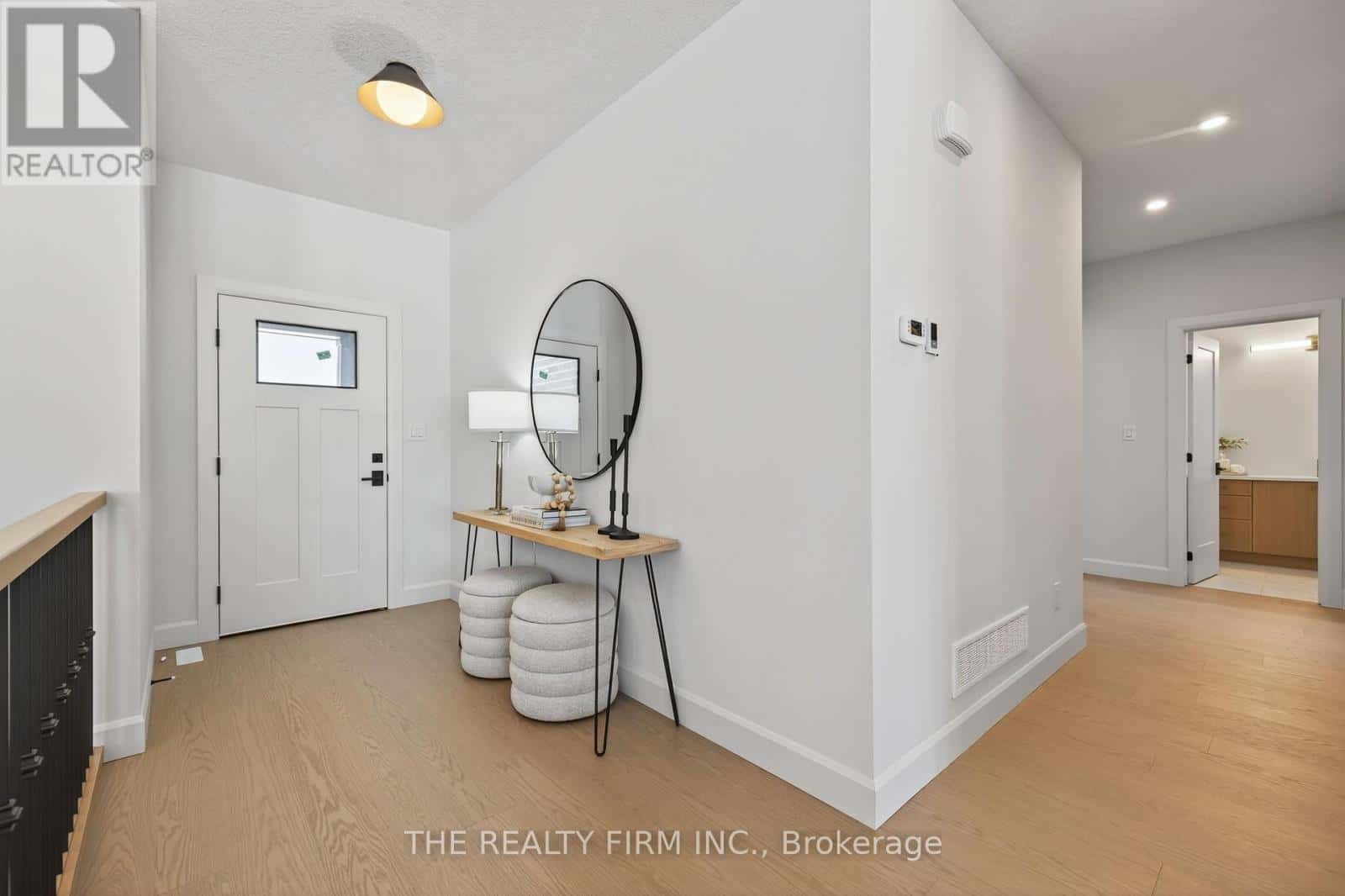 Southwest Middlesex (Glencoe) — Southwest Middlesex (Glencoe) - Photo 4 of 43