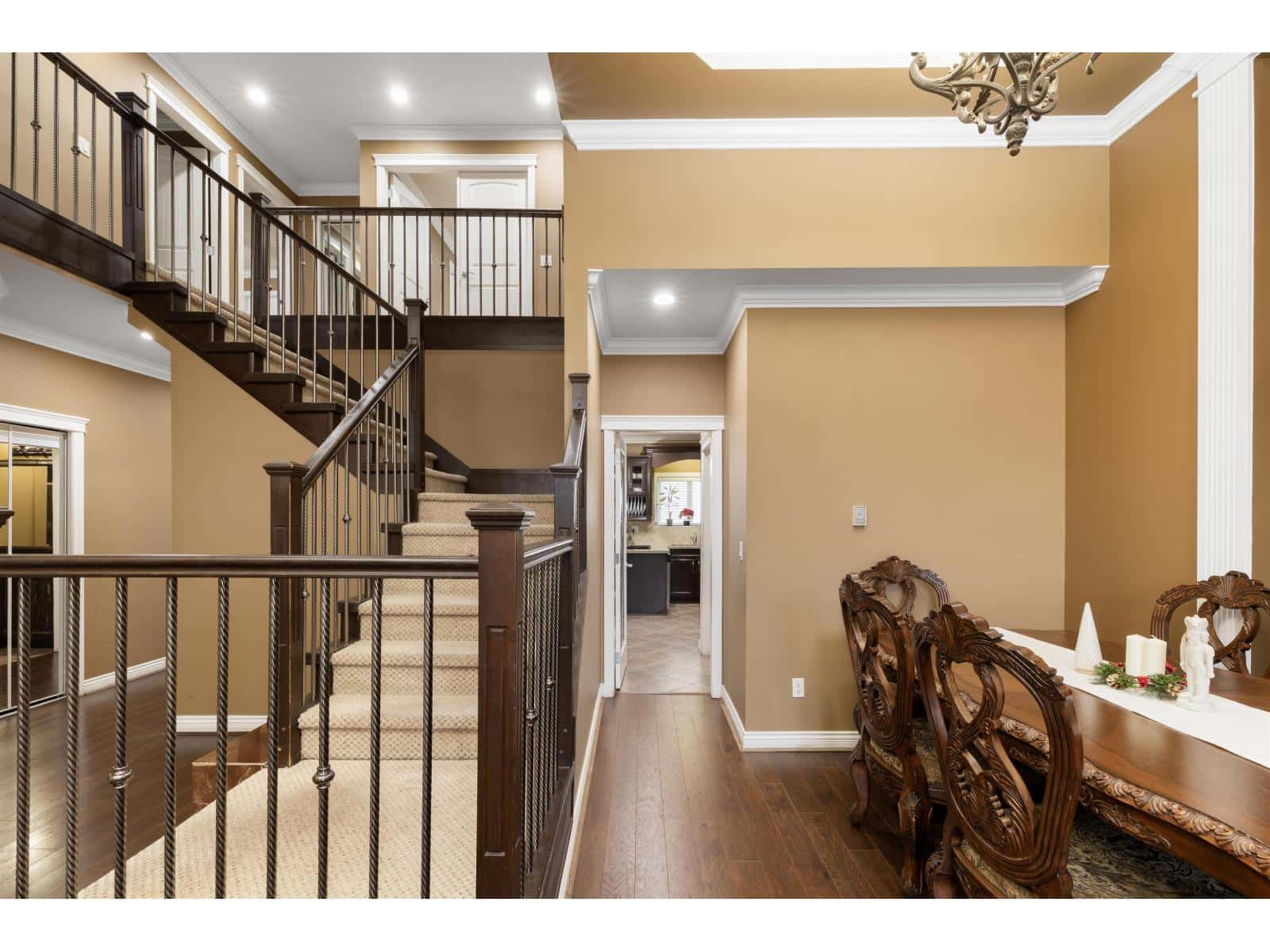 Surrey — Surrey - Photo 5 of 28