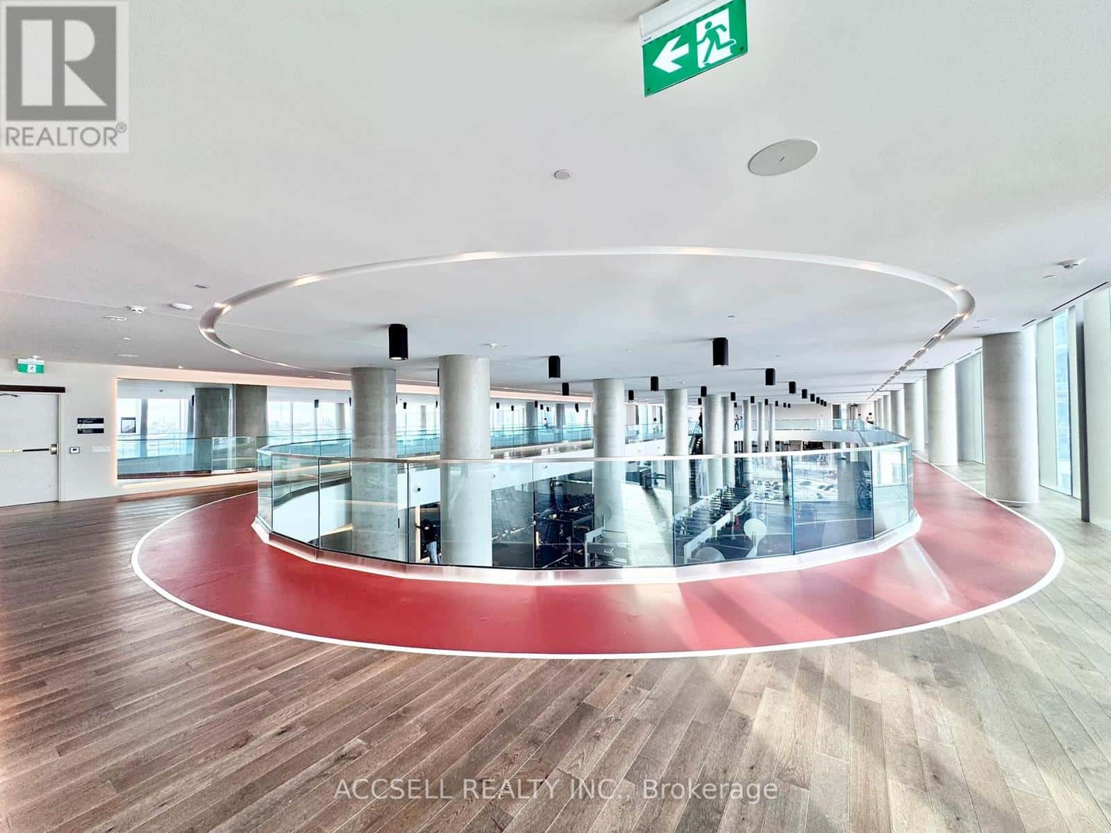 Vaughan (Vaughan Corporate Centre) — Vaughan (Vaughan Corporate Centre) - Photo 2 of 26