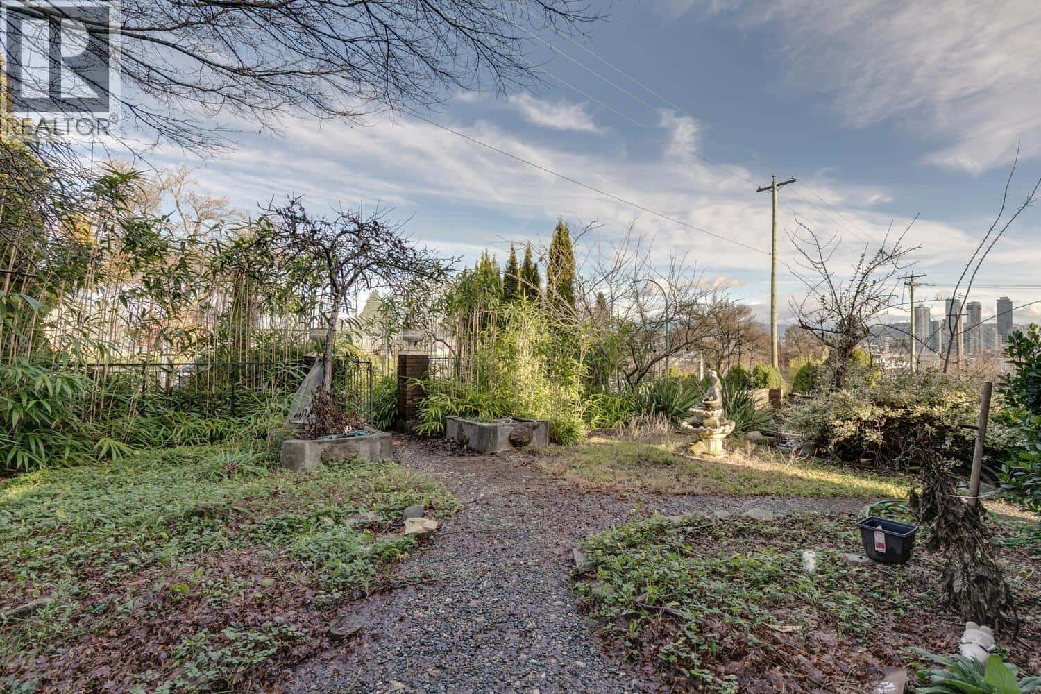 Vancouver — Vancouver - Photo 3 of 38