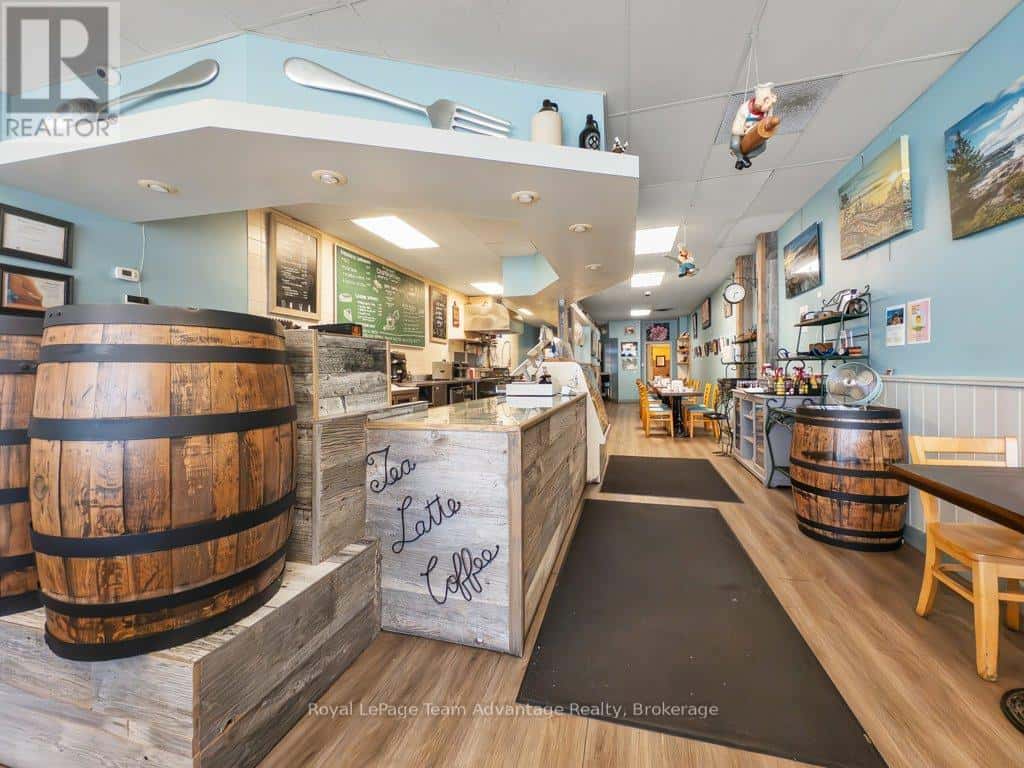 Parry Sound — Parry Sound - Photo 3 of 41