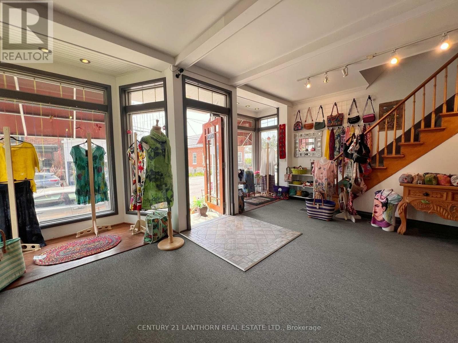 Prince Edward County (Bloomfield) — Prince Edward County (Bloomfield) - Main photo