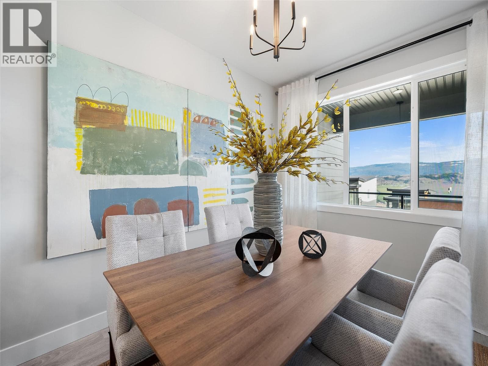 Vernon — Vernon - Main photo