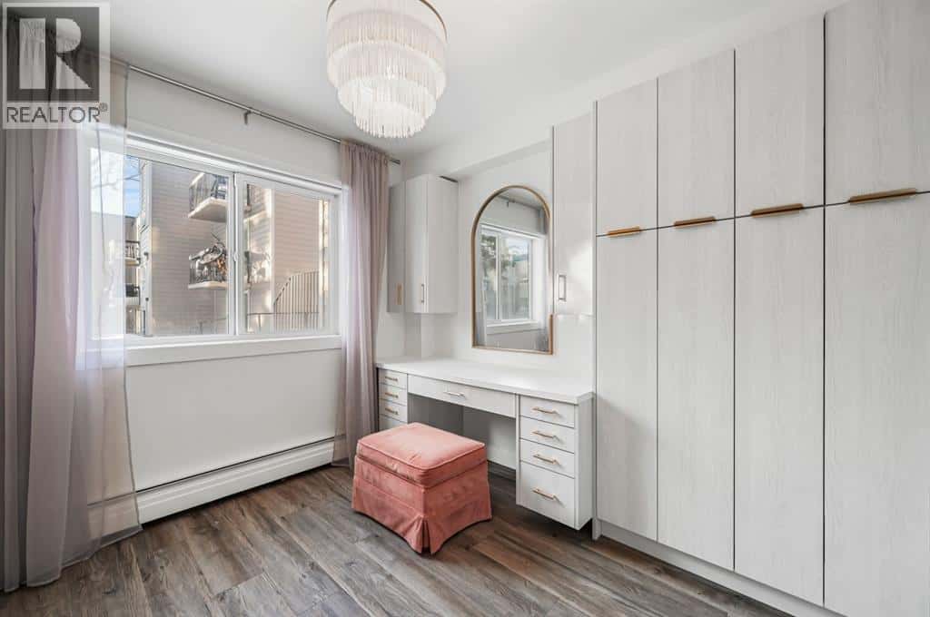 Calgary — Calgary - Photo 3 of 21