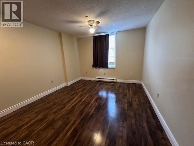 Kitchener — Kitchener - Main photo