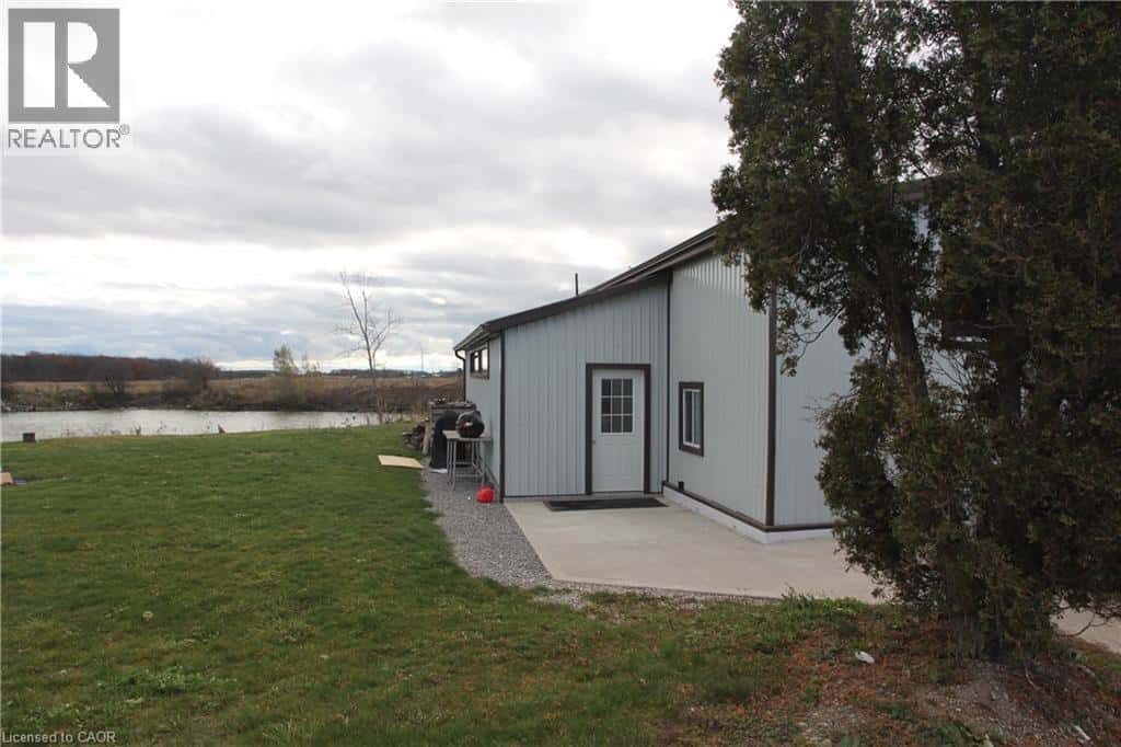 Cayuga — Cayuga - Photo 2 of 30