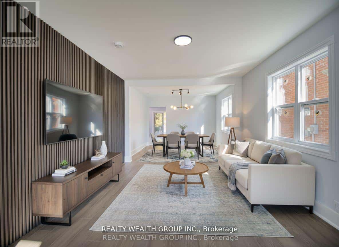 Toronto (Birchcliffe-Cliffside) — Toronto (Birchcliffe-Cliffside) - Photo 2 of 50