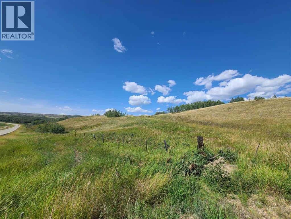 Highway 684 — Rural Peace No. 135, M.D. of, Alberta - Photo 4 of 9