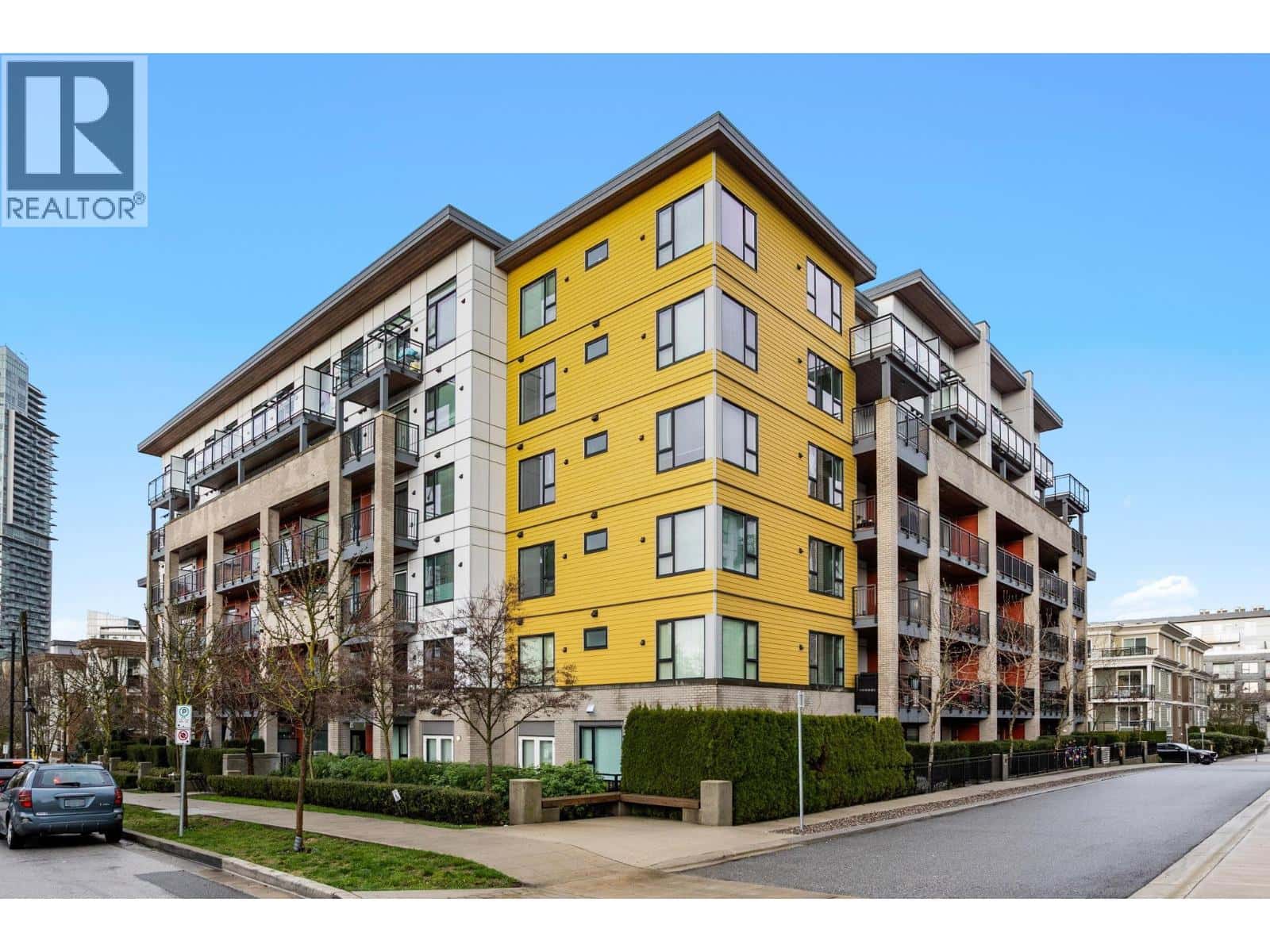 Coquitlam — Coquitlam - Photo 5 of 33