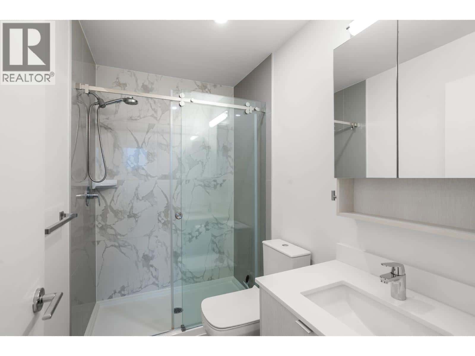 Coquitlam — Coquitlam - Photo 3 of 33