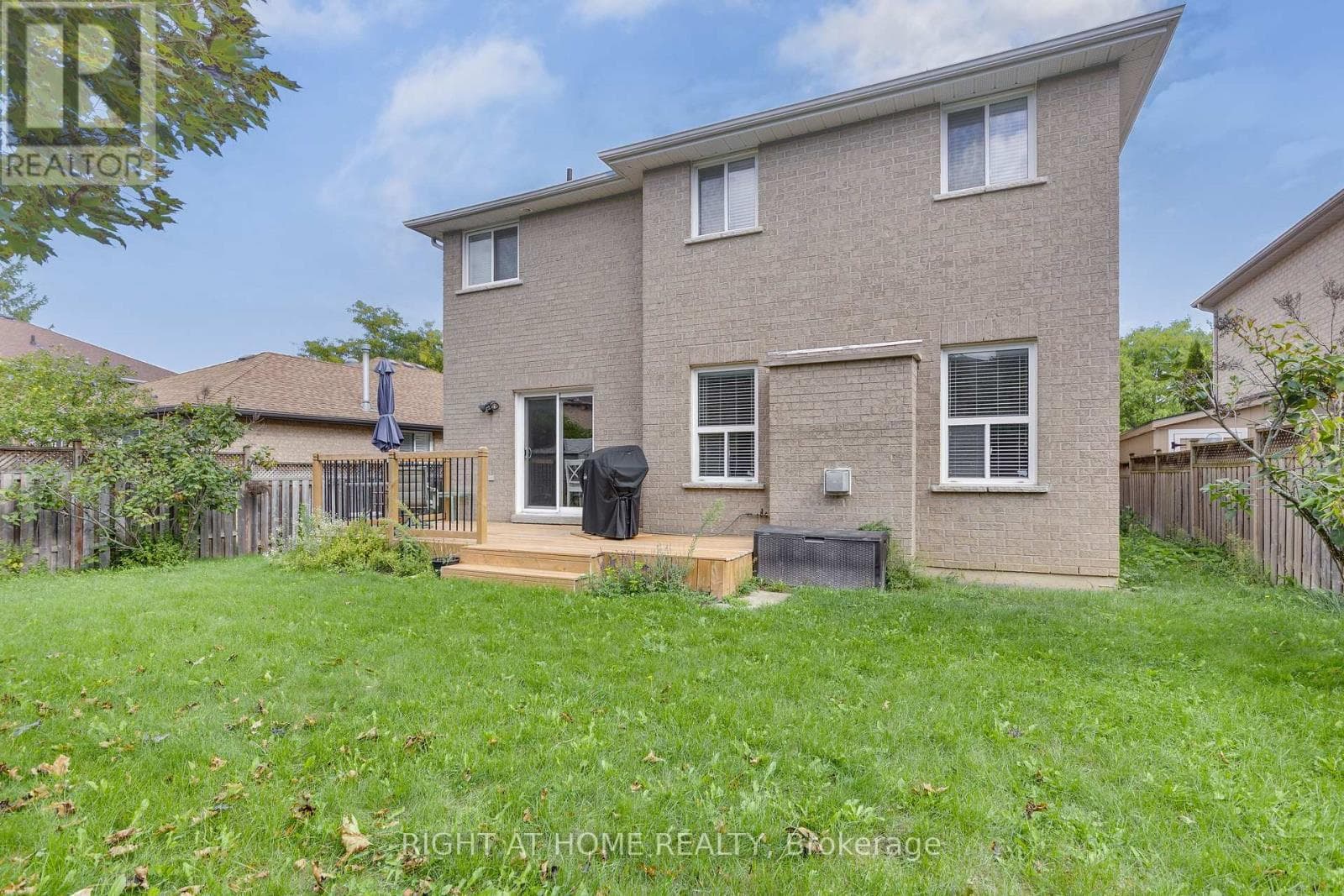 Barrie (Bayshore) — Barrie (Bayshore) - Main photo