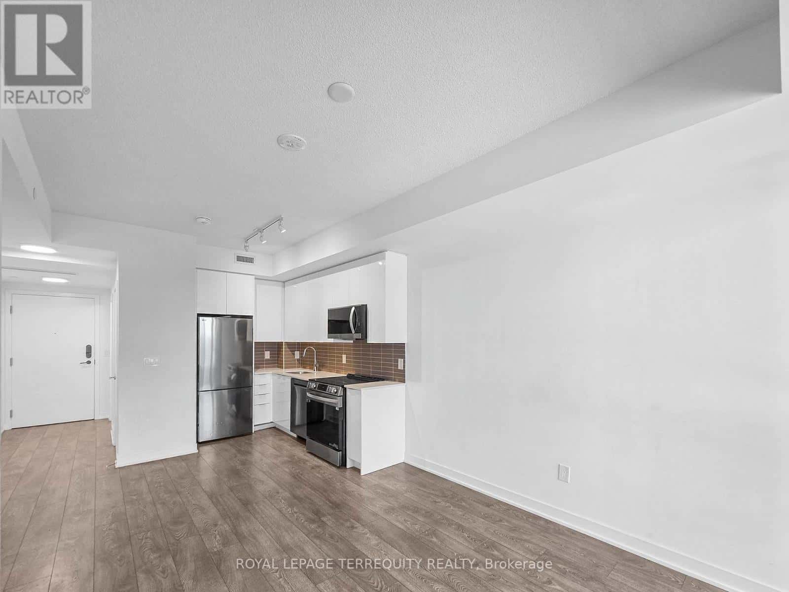 Brampton (Fletcher's Creek South) — Brampton (Fletcher's Creek South) - Photo 5 of 26