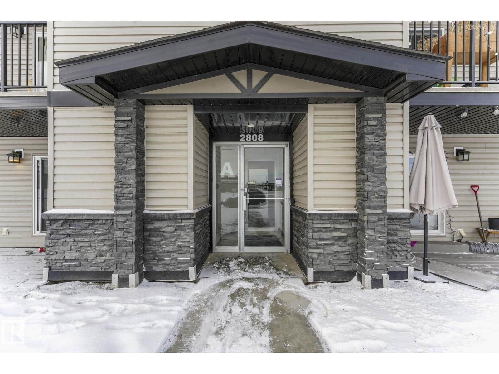 #7 2808 116 ST NW - Photo 3 of 50, Edmonton, Alberta