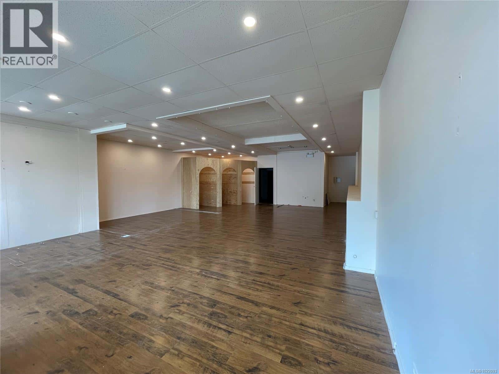 Port Alberni — Port Alberni - Photo 4 of 9