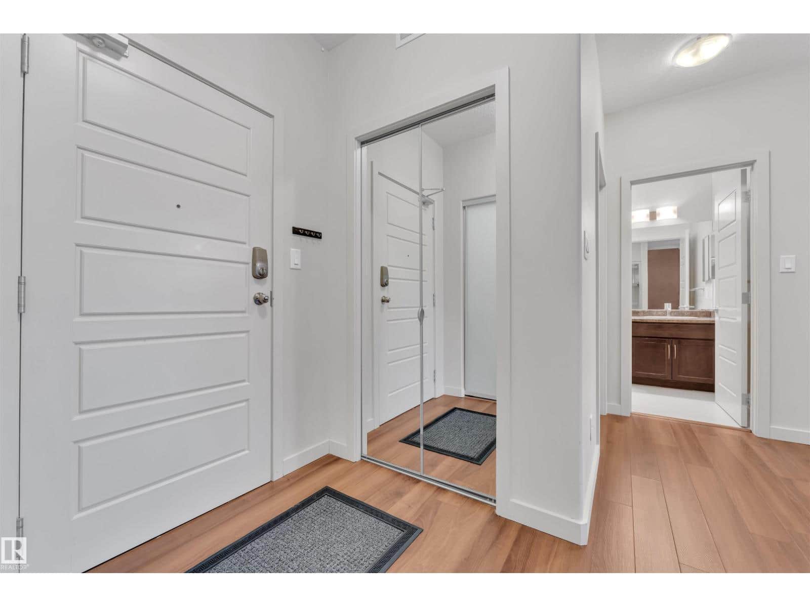 #232 308 AMBLESIDE LI NW - Photo 5 of 16, Edmonton, Alberta