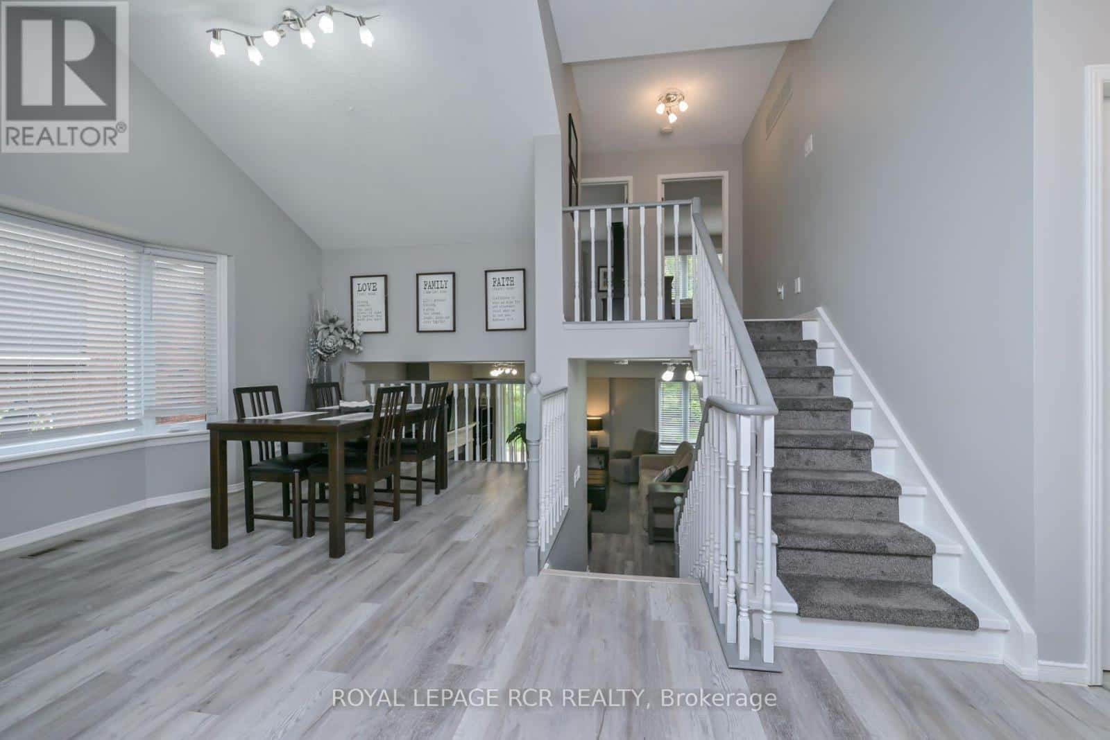 New Tecumseth (Alliston) — New Tecumseth (Alliston) - Photo 3 of 30