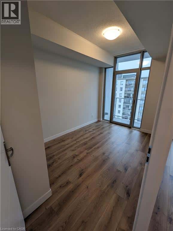 Kitchener — Kitchener - Photo 5 of 15