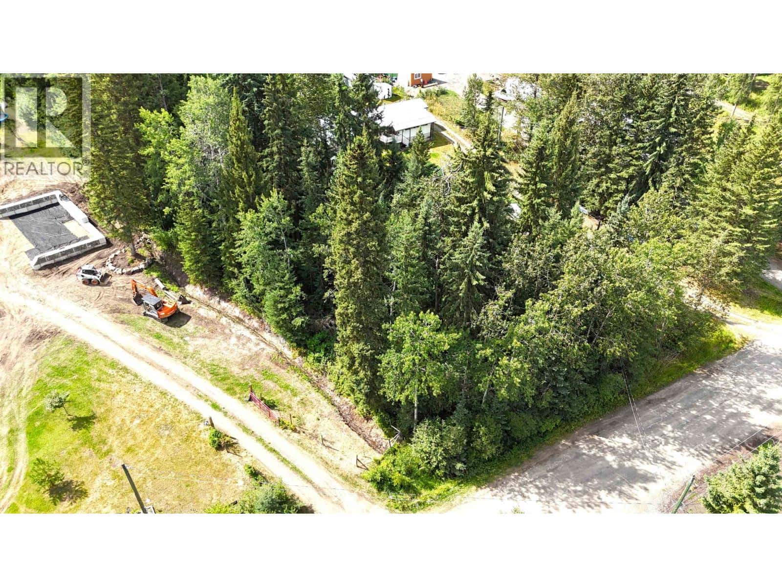 LOT 81 MULLIGAN DRIVE — Horse Lake, British Columbia - Photo 2 of 8