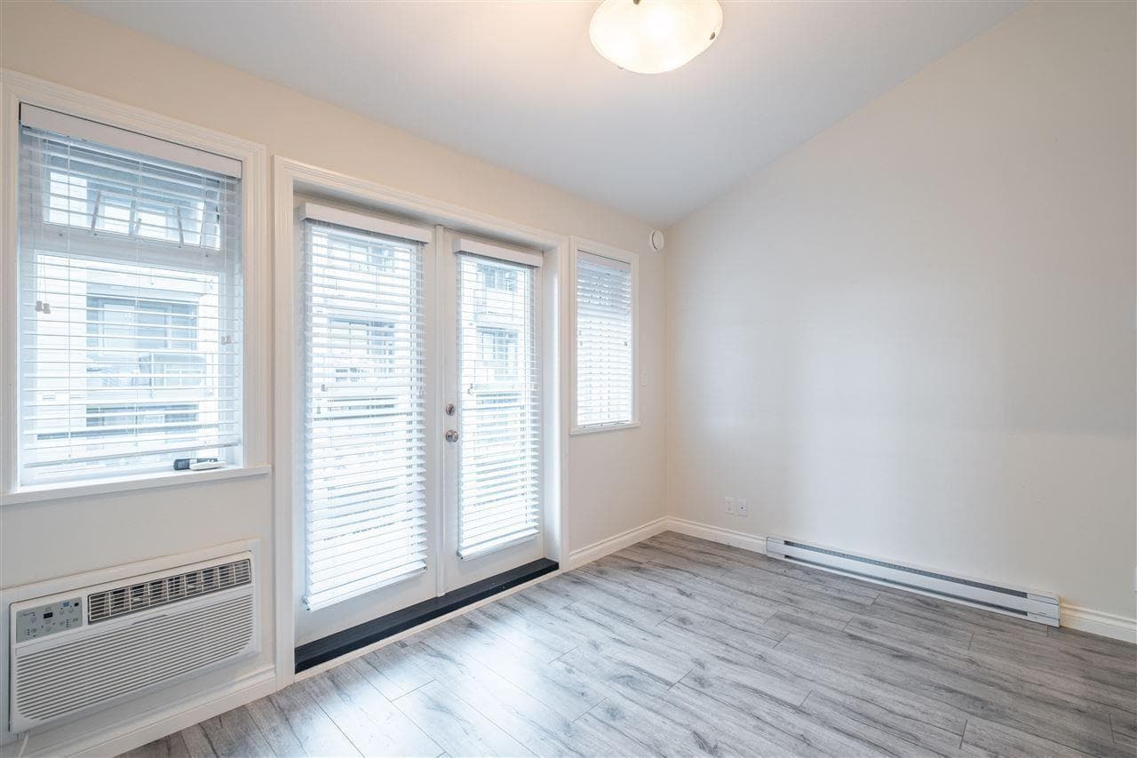 Langley — Langley - Main photo