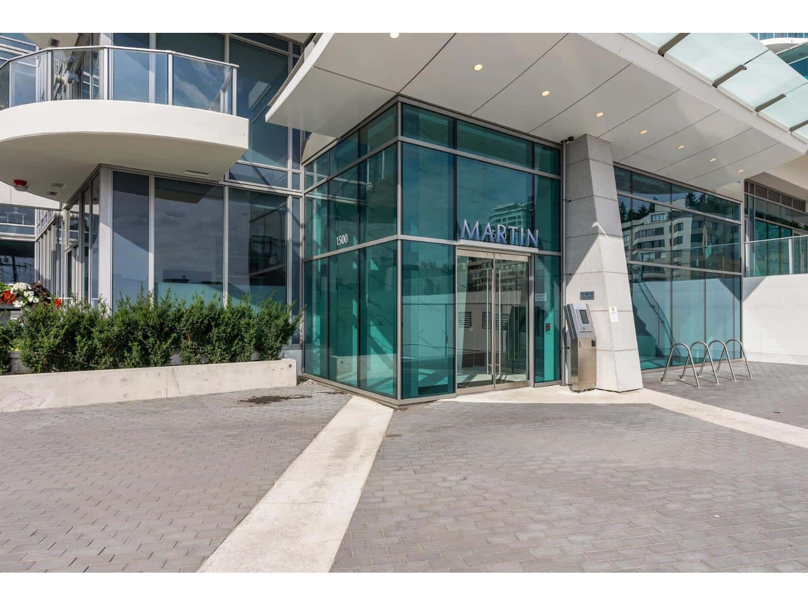 1102 1500 MARTIN STREET — White Rock, British Columbia - Photo 5 of 27