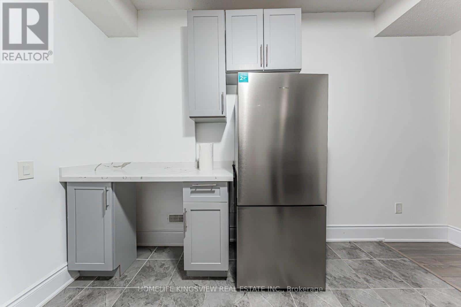 Vaughan (Kleinburg) — Vaughan (Kleinburg) - Photo 3 of 49