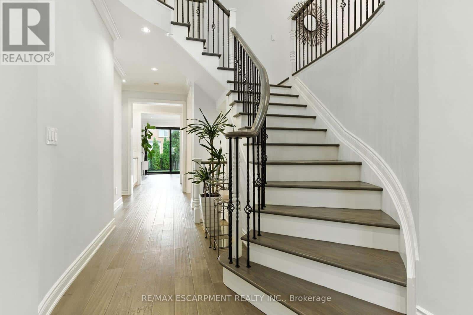 691 MERLOT COURT — Mississauga (Lorne Park) - Photo 5 of 50