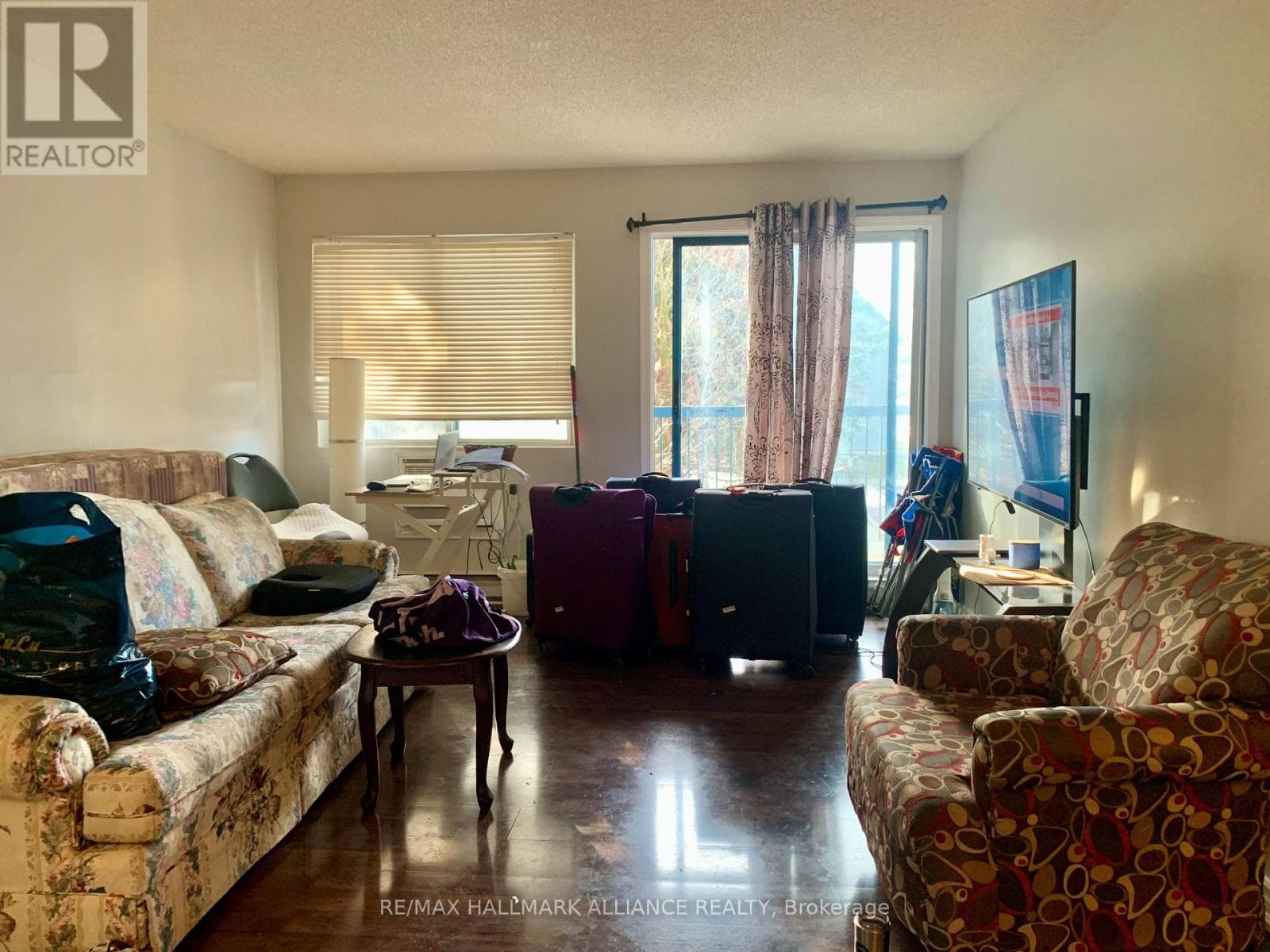 Mississauga (Hurontario) — Mississauga (Hurontario) - Main photo