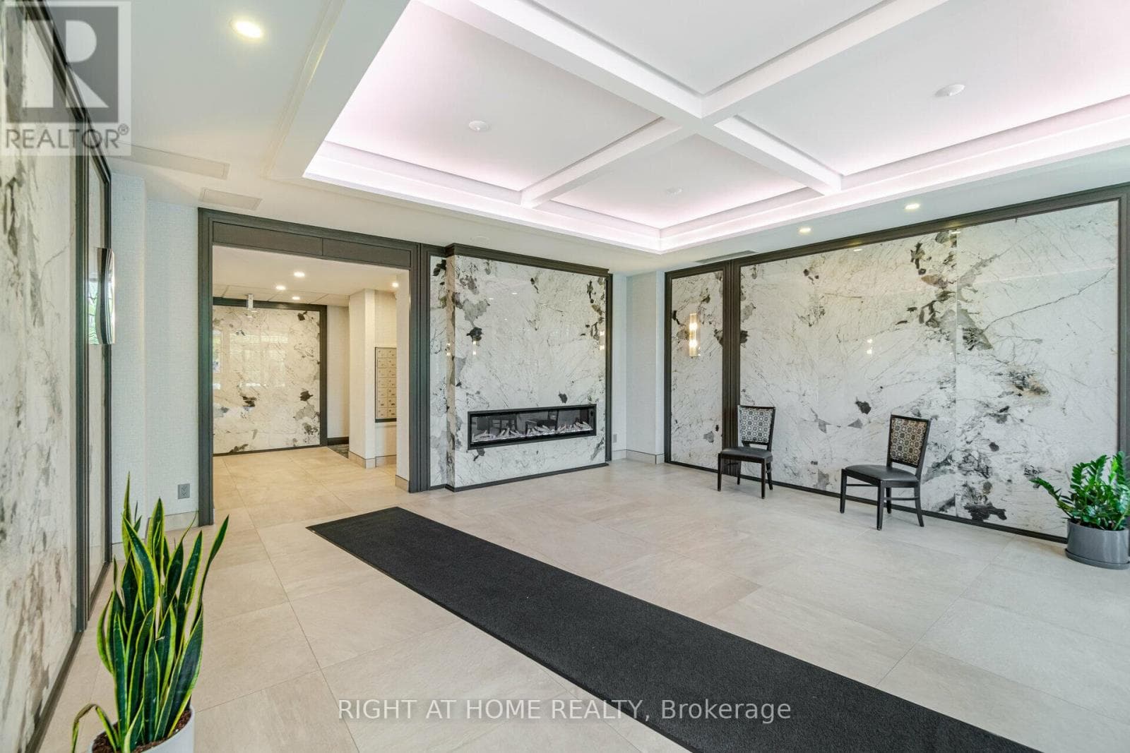 Oakville (RO River Oaks) — Oakville (RO River Oaks) - Main photo