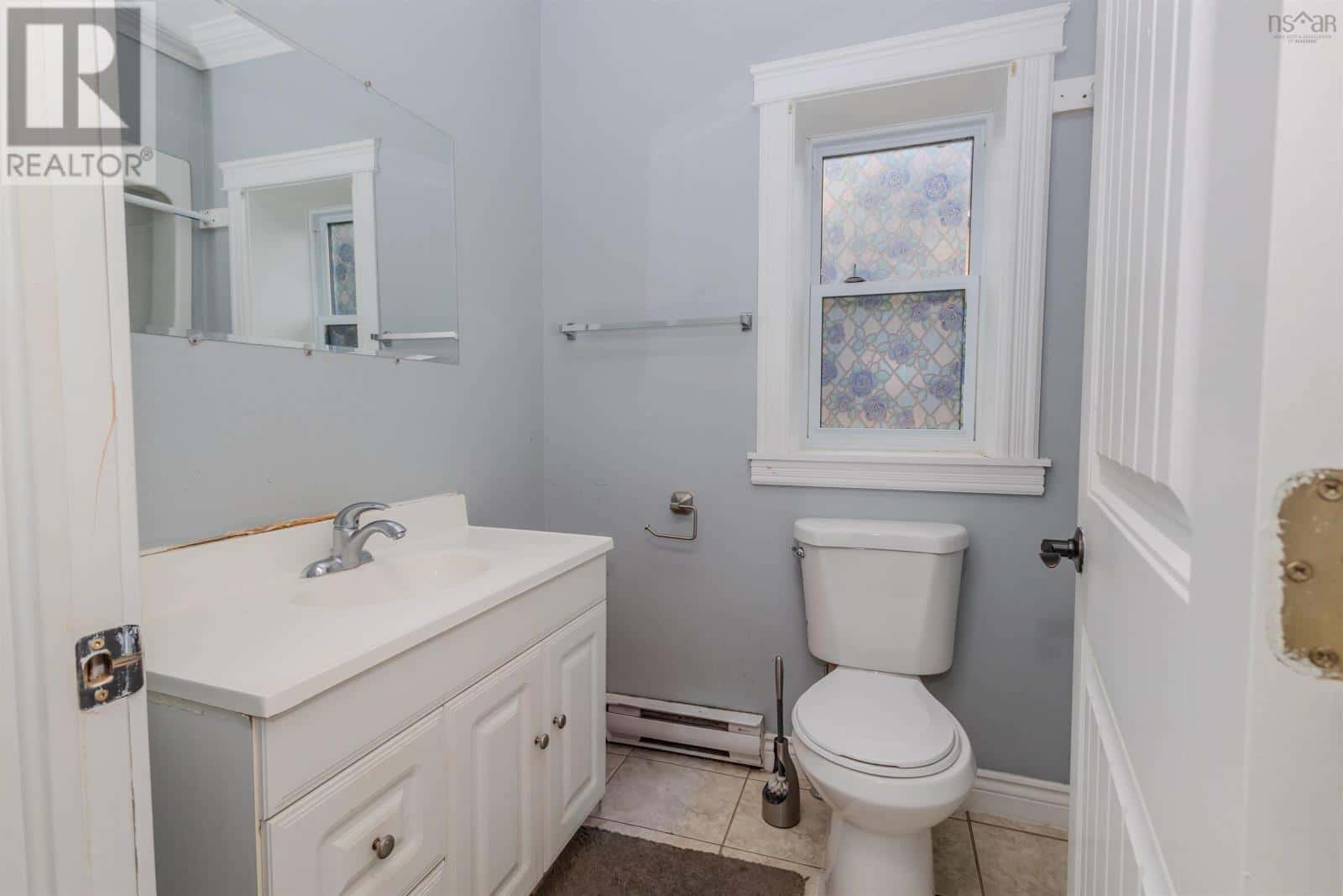 24-26 Weidner Drive — Sydney River, Nova Scotia - Photo 5 of 76