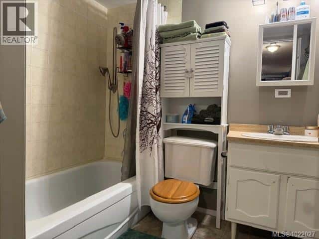 Nanaimo — Nanaimo - Photo 2 of 13