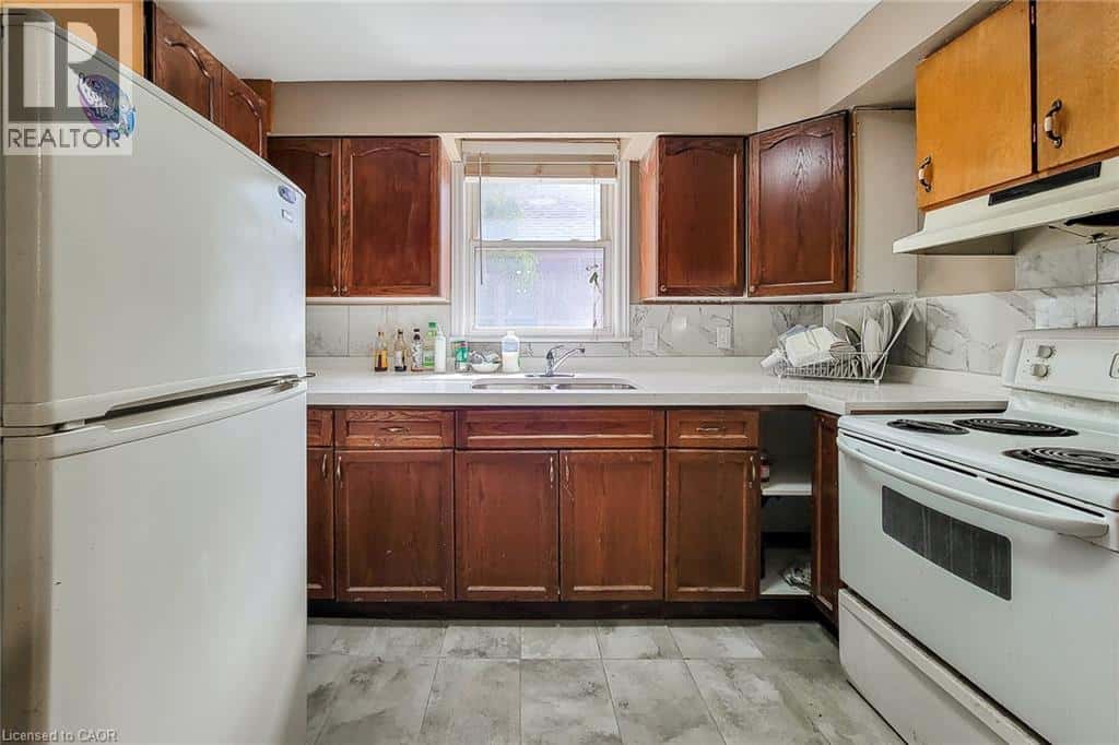 Hamilton — Hamilton - Photo 4 of 24