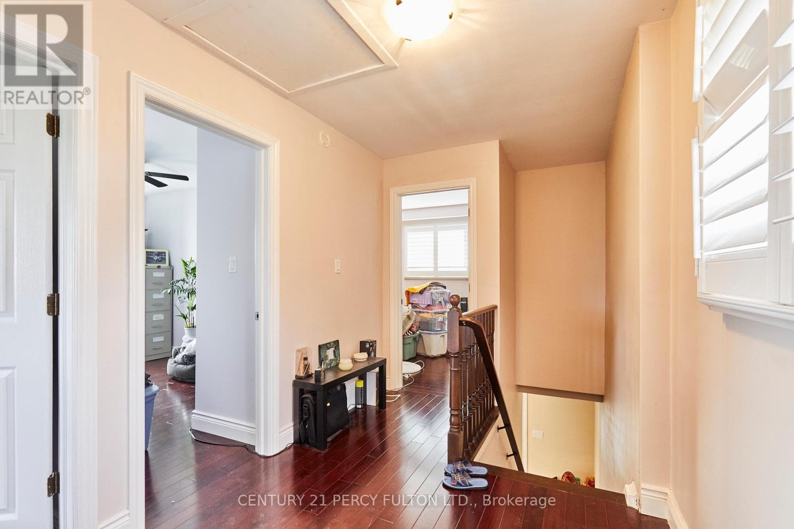 Oshawa (Taunton) — Oshawa (Taunton) - Main photo