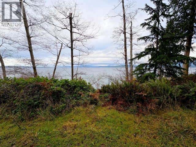 Savary Island — Savary Island - Photo 3 of 22
