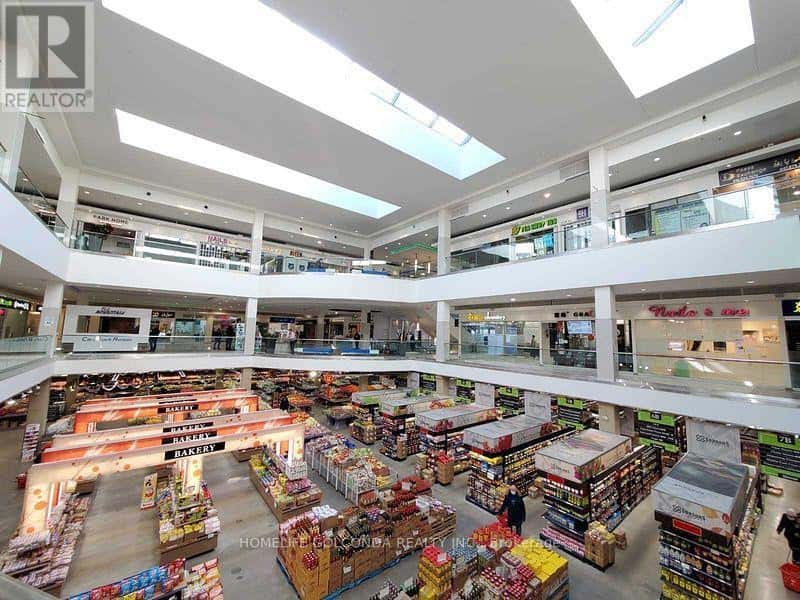 Markham (Grandview) — Markham (Grandview) - Photo 4 of 7