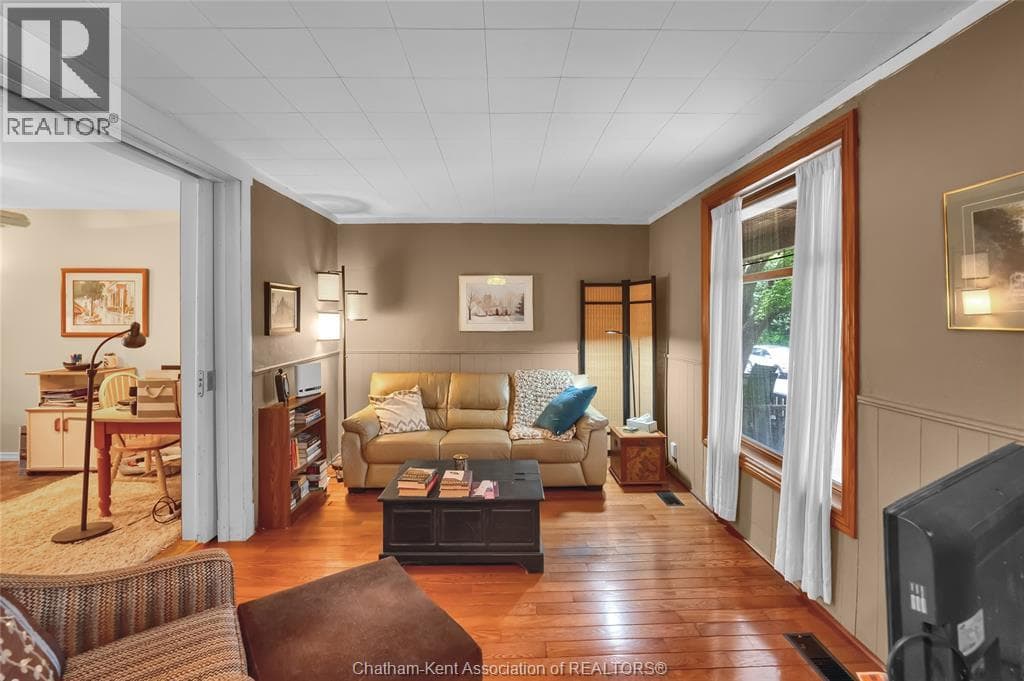 Chatham — Chatham - Main photo