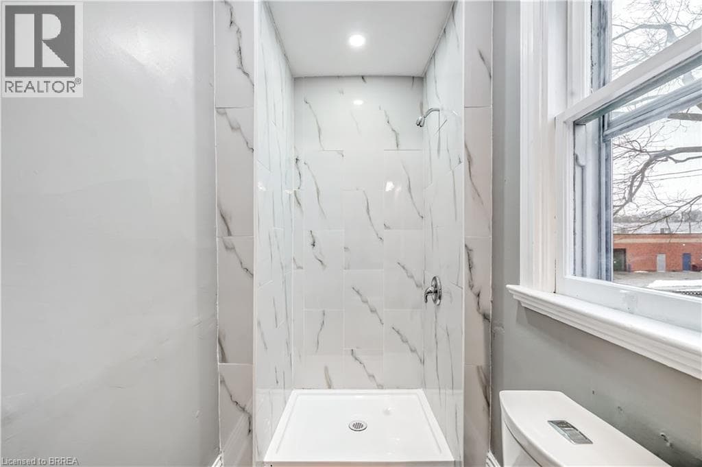 Brantford — Brantford - Main photo