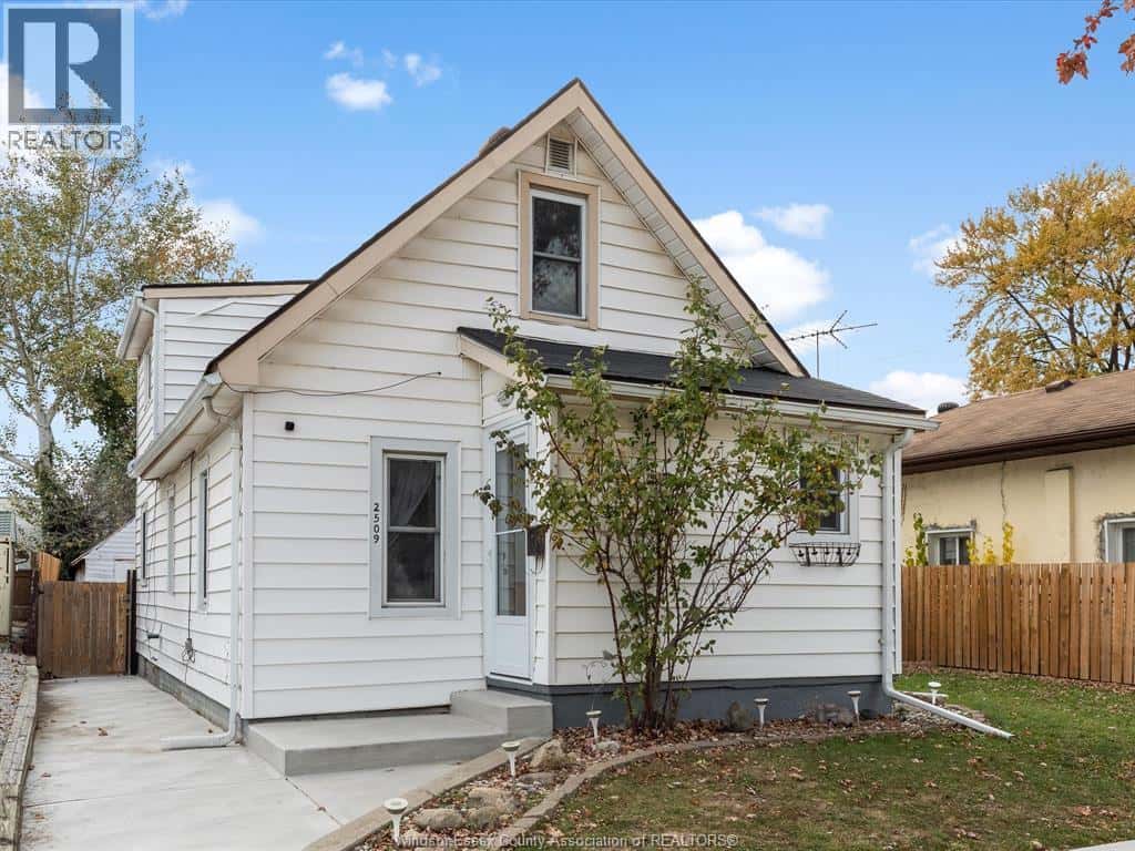 2509 ALEXIS ROAD — Windsor - Photo 2 of 29