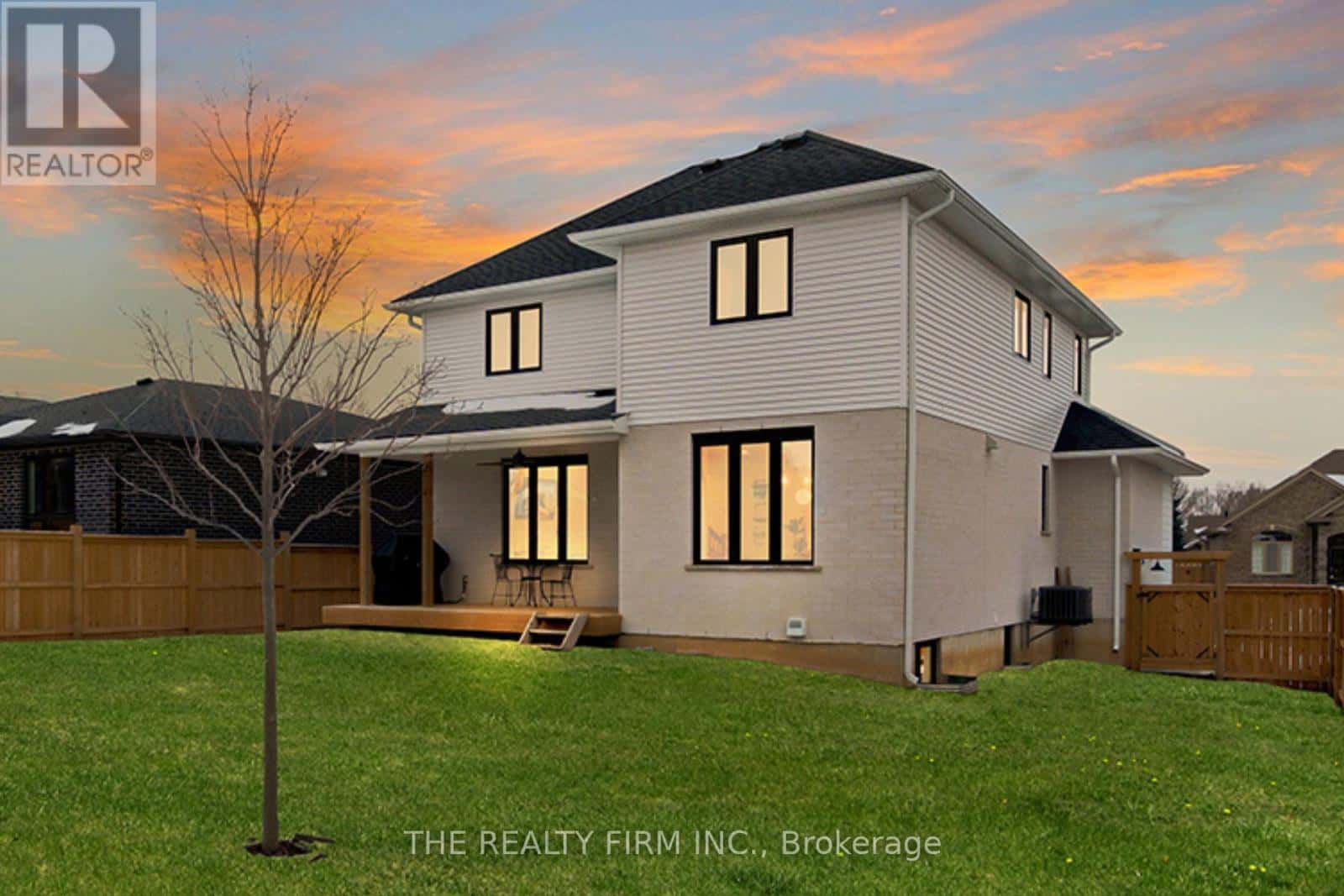 Southwest Middlesex (Glencoe) — Southwest Middlesex (Glencoe) - Photo 2 of 6