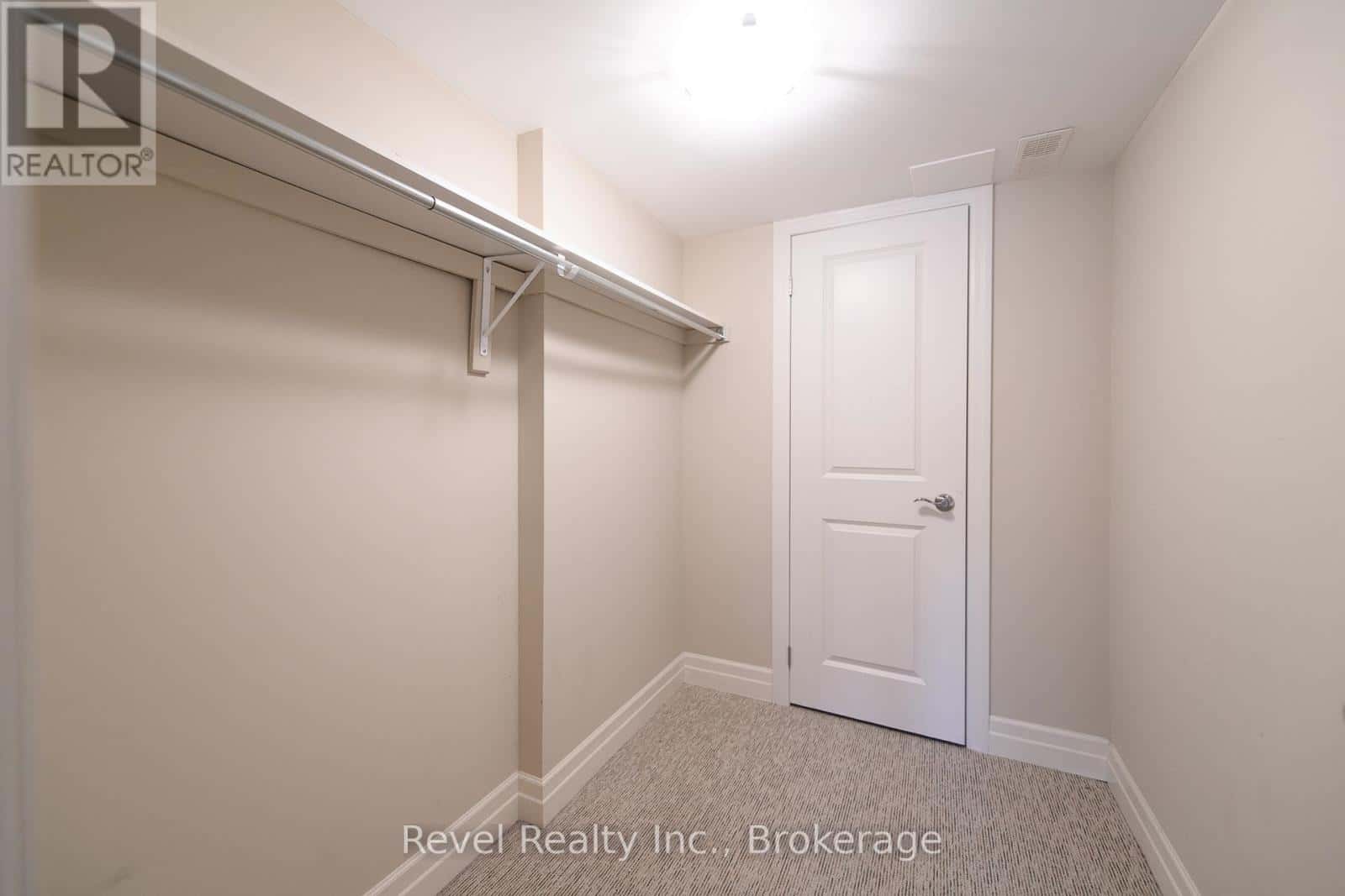 4 - 64 RIVER ROAD E — Wasaga Beach - Photo 5 of 21