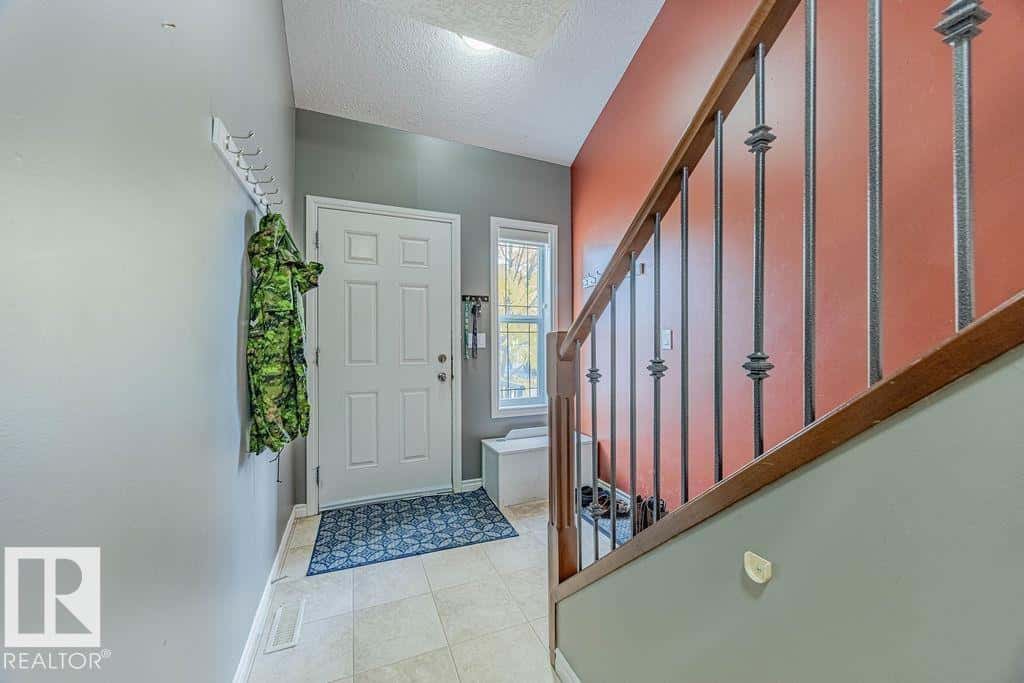 Morinville — Morinville - Photo 3 of 42