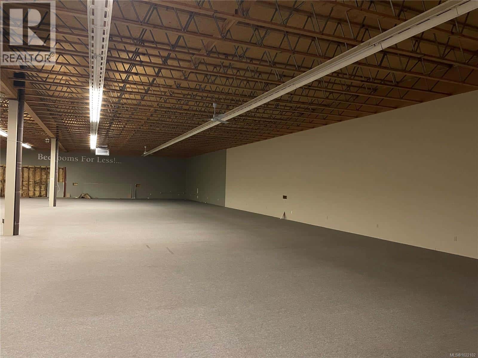 Port Alberni — Port Alberni - Photo 2 of 4