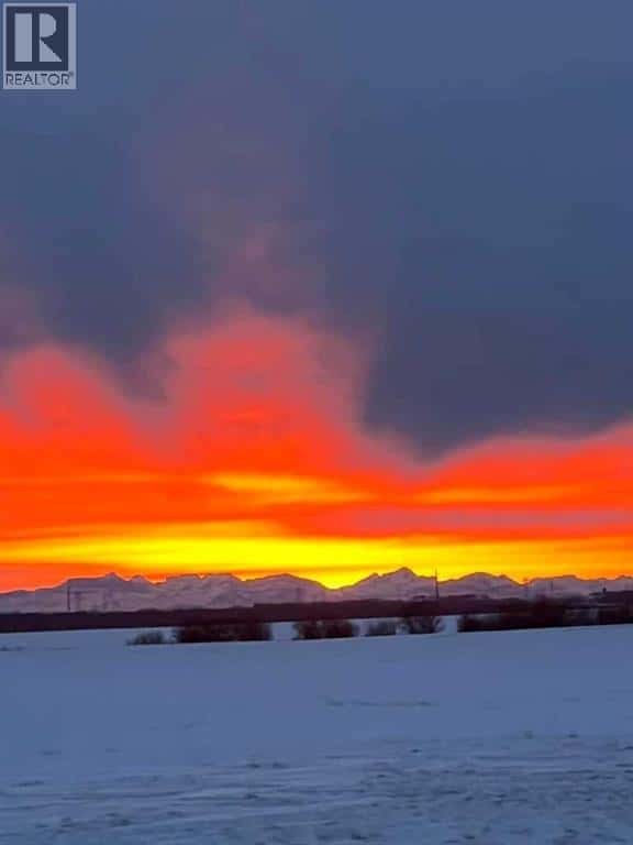 34066 Range Road 45 — Rural Mountain View County, Alberta - Photo 3 of 50