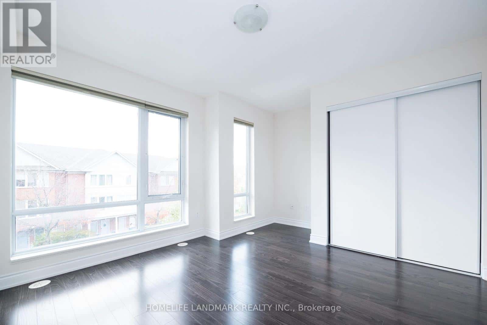 Markham (Commerce Valley) — Markham (Commerce Valley) - Photo 2 of 30