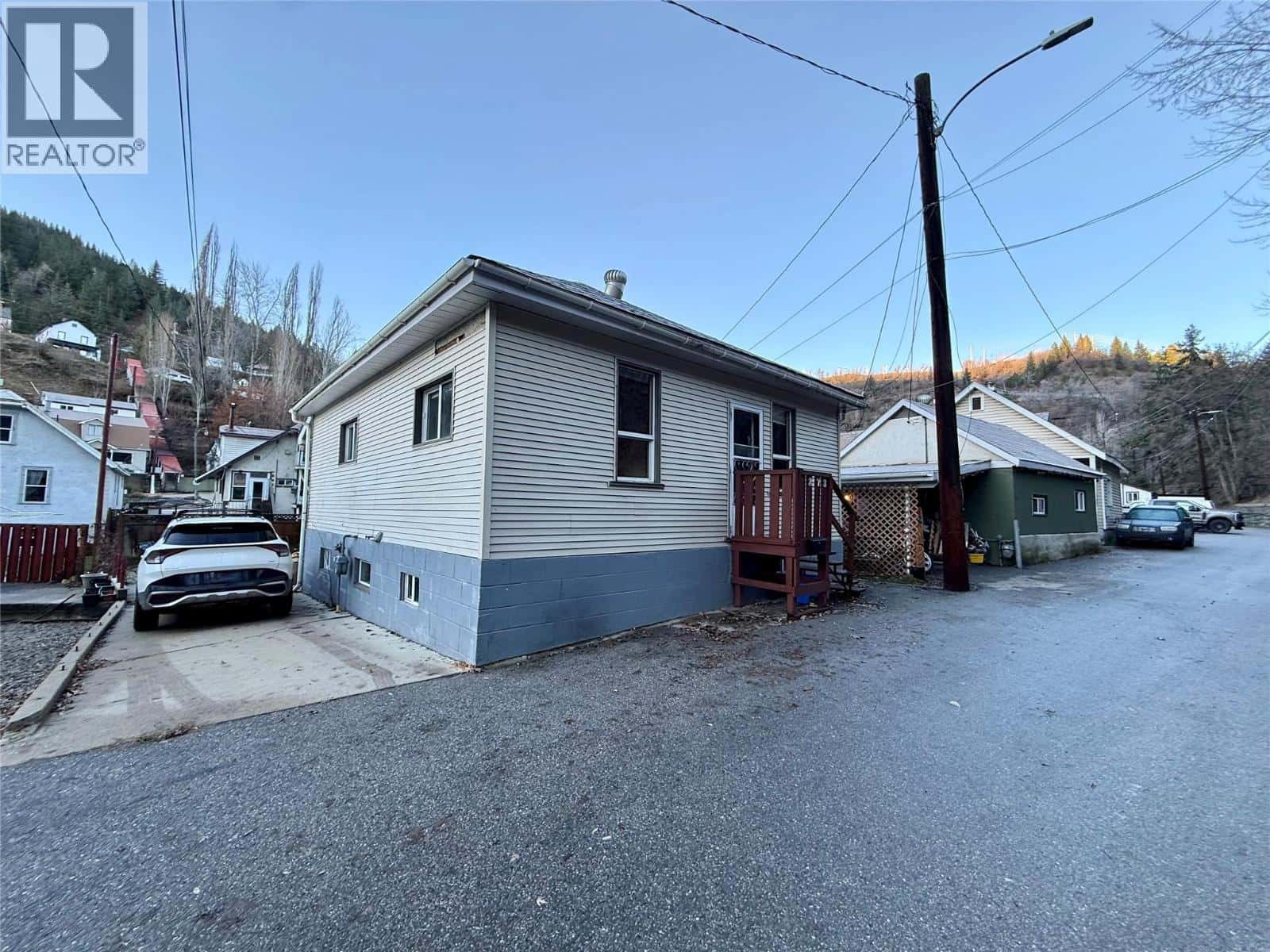 273 Railway Lane — Trail - Photo 2 of 35